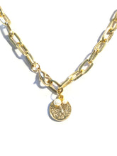 Load image into Gallery viewer, Coin and pearl necklace

