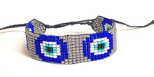 Load image into Gallery viewer, Circle eyes mostacilla bracelet
