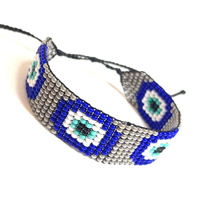 Circle eyes mostacilla bracelet