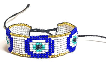 Load image into Gallery viewer, Circle eyes mostacilla bracelet
