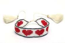 Load image into Gallery viewer, Mostacilla hearts white medium
