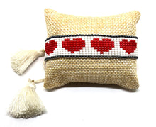 Load image into Gallery viewer, Mostacilla hearts white medium
