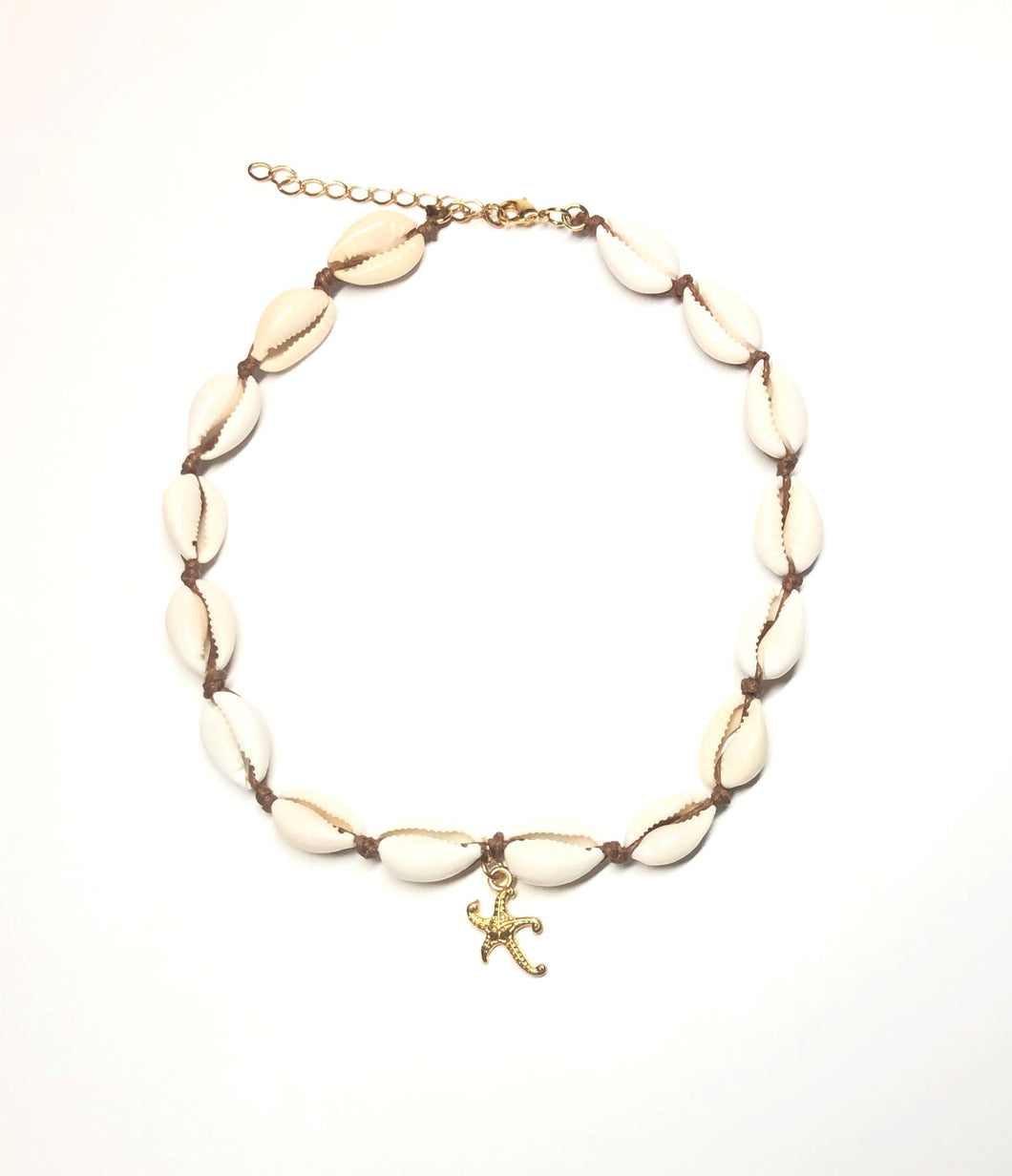 Sea shells with seastar charm brown
