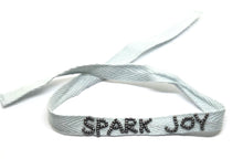 Load image into Gallery viewer, Thread bracelet spark joy gray
